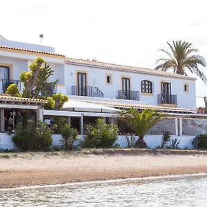 2* Hotel Hostal La Savina